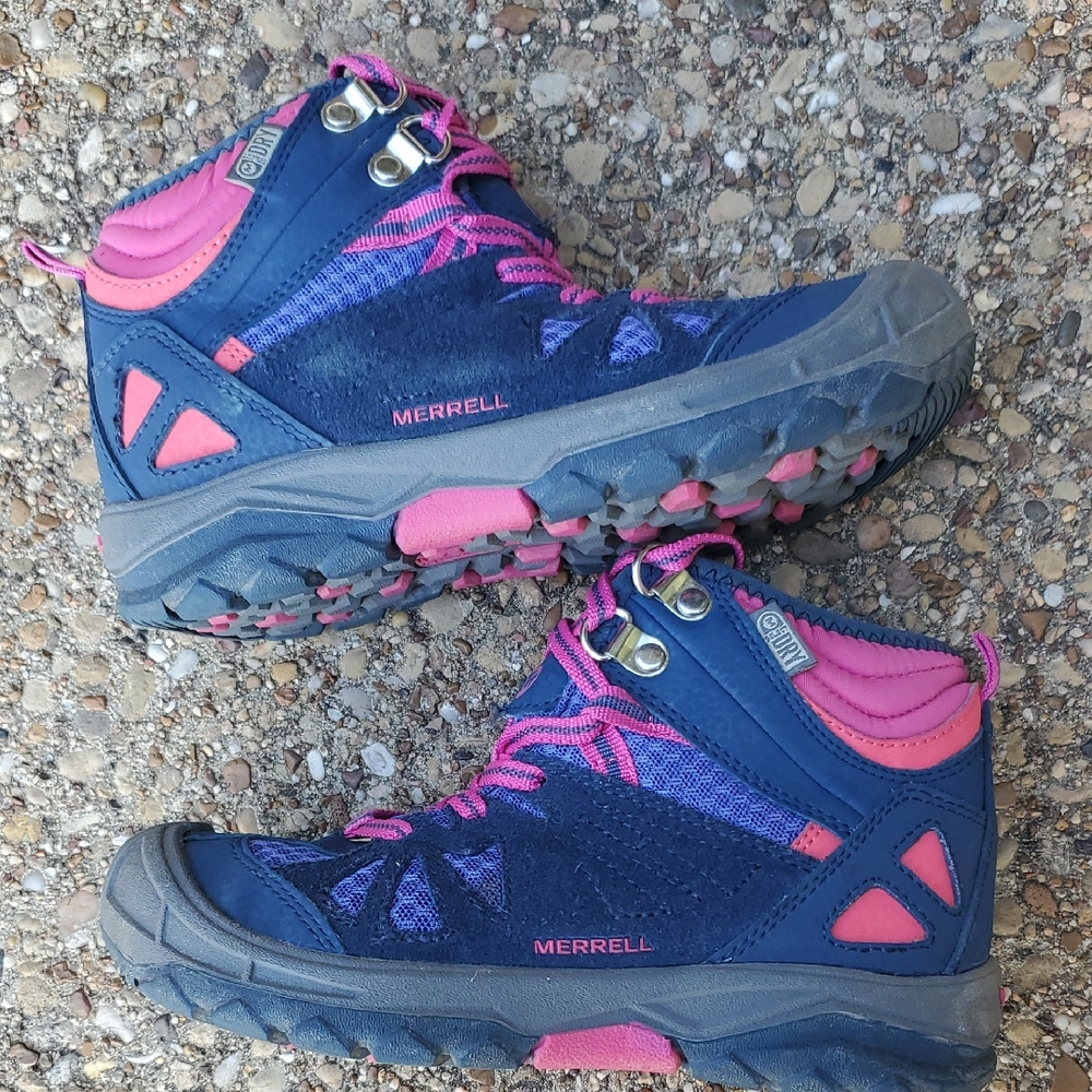Merrell Capra Mid Waterproof Navy Pink Hiking Boots Youth 12.5 MC55611